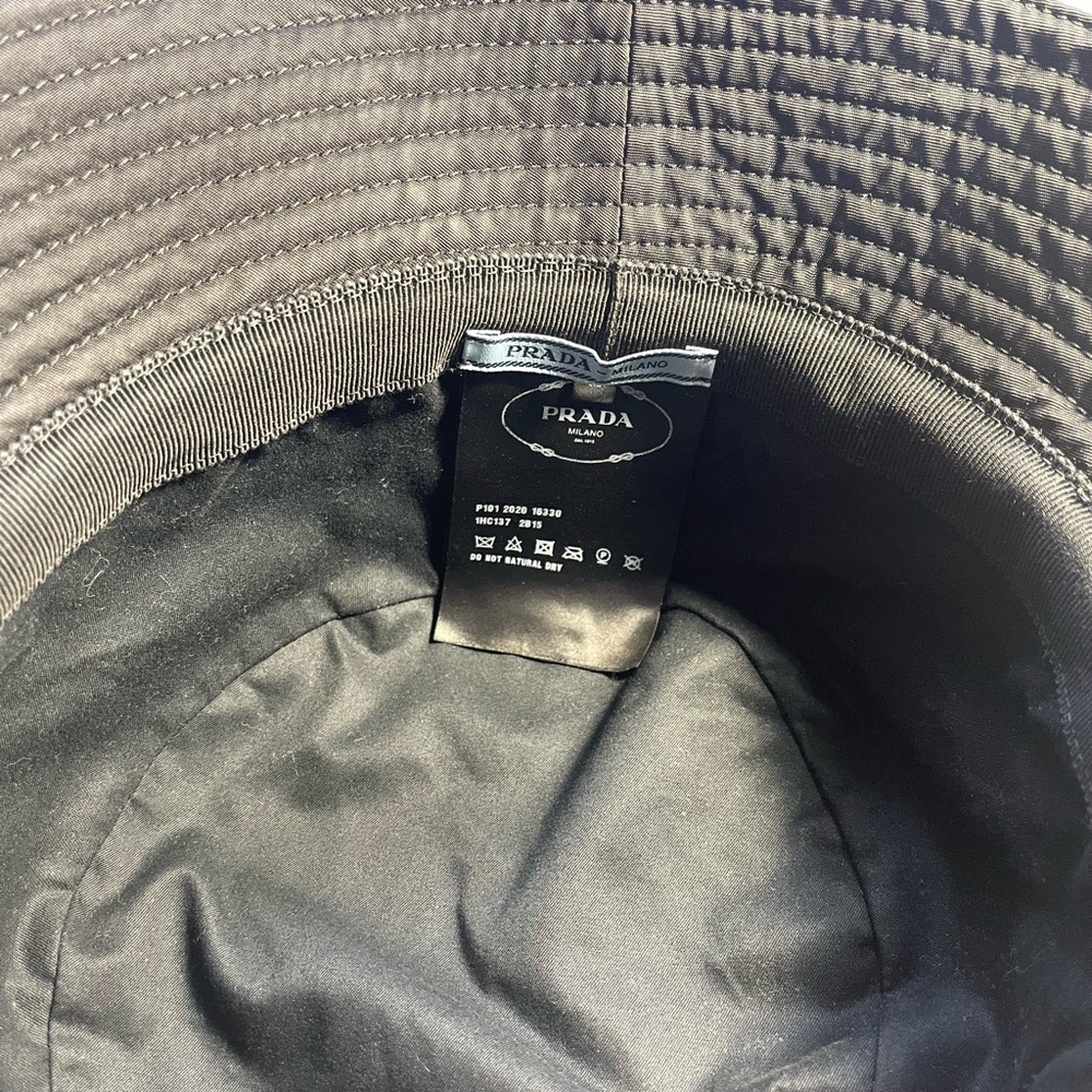 Prada Black Nylon Bucket Hat with Triangle Logo - Picture 3 of 4